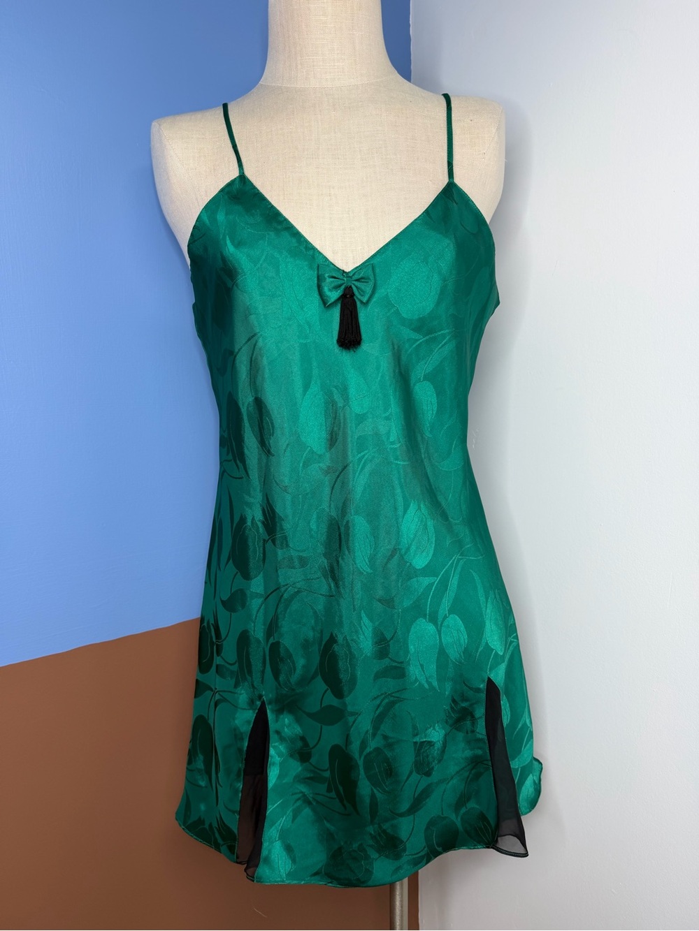 Vintage Victorias Secret Emerald Green Satin Slip Dress Women Intimates Large